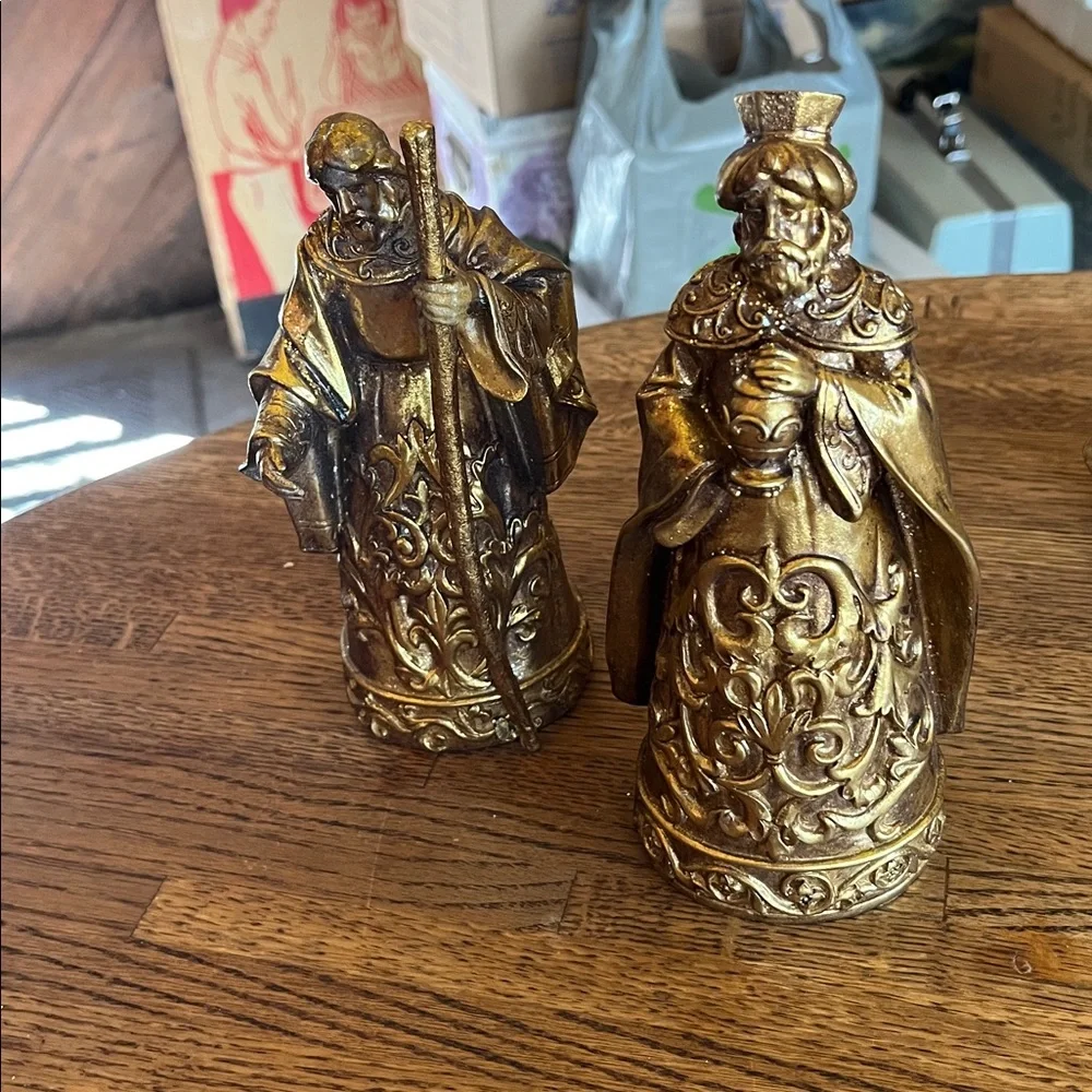 Mark Roberts Gold Nativity Figurine Set of 7